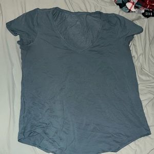 oversized lululemon t-shirt